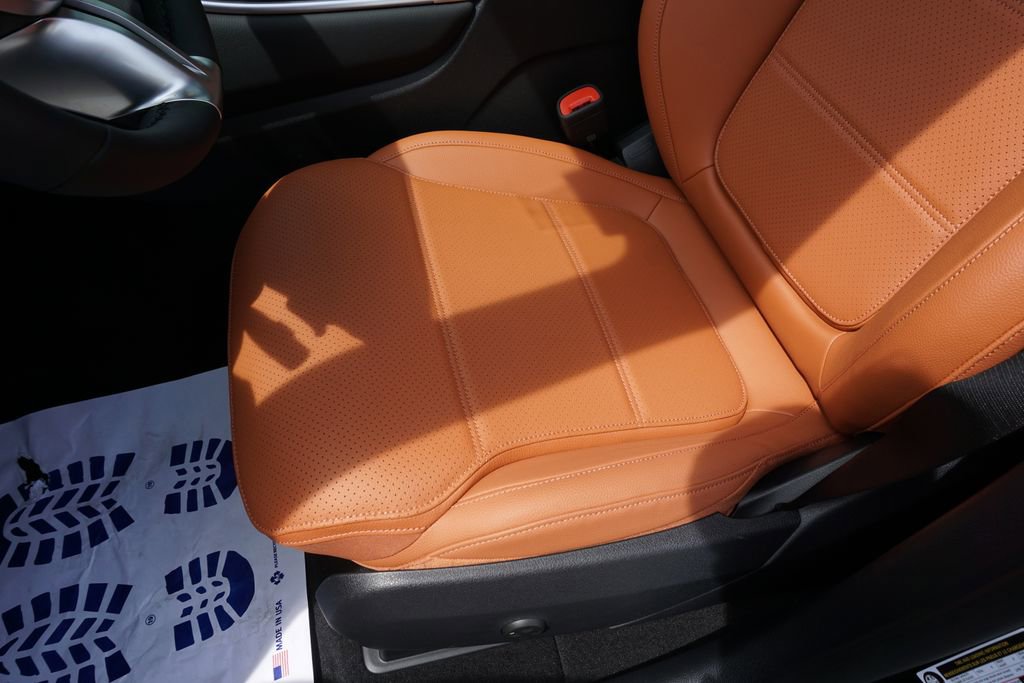 Certified 2025 Mercedes-Benz GLC 350e 4MATIC image 35