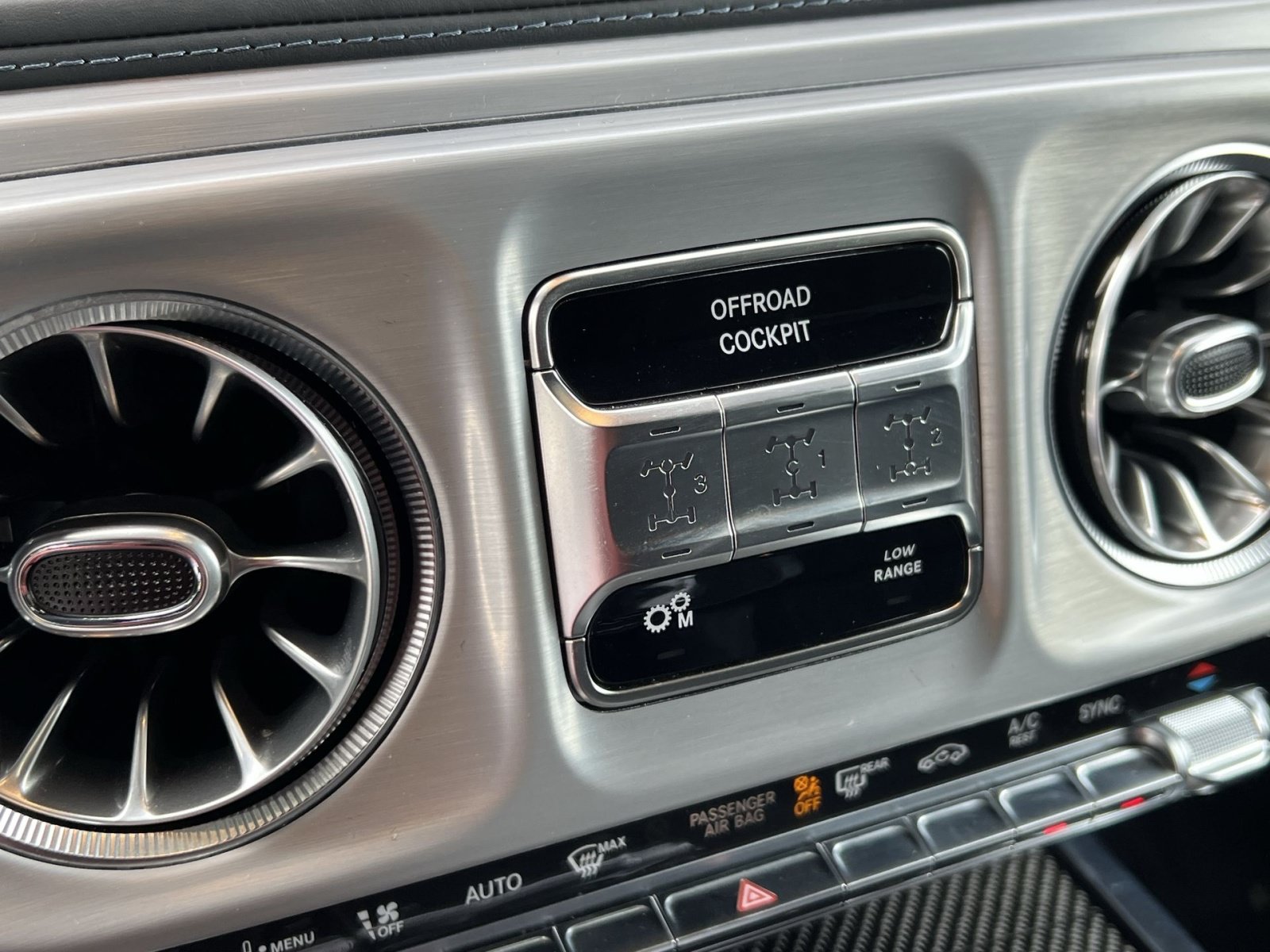 Certified 2026 Mercedes-Benz G 63 AMG 4MATIC image 41