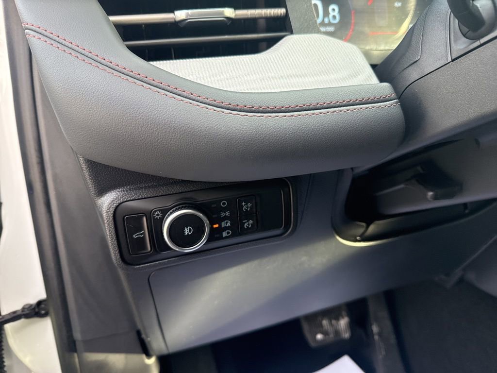 New 2026 Ford Explorer Active w/ Active Comfort Package image 17