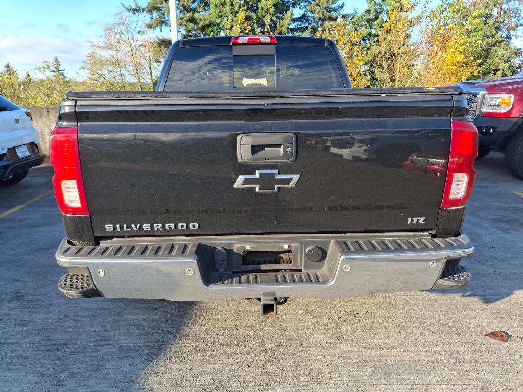 Used 2016 Chevrolet Silverado 1500 LTZ w/ LTZ Plus Package image 10