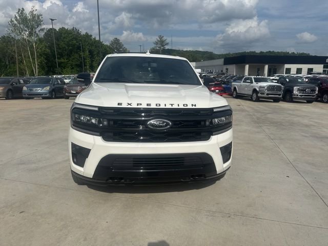 Used 2023 Ford Expedition Max Limited AWD/4WD image 3
