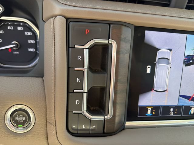 Used 2021 GMC Yukon XL Denali w/ Denali Ultimate Package AWD/4WD image 16