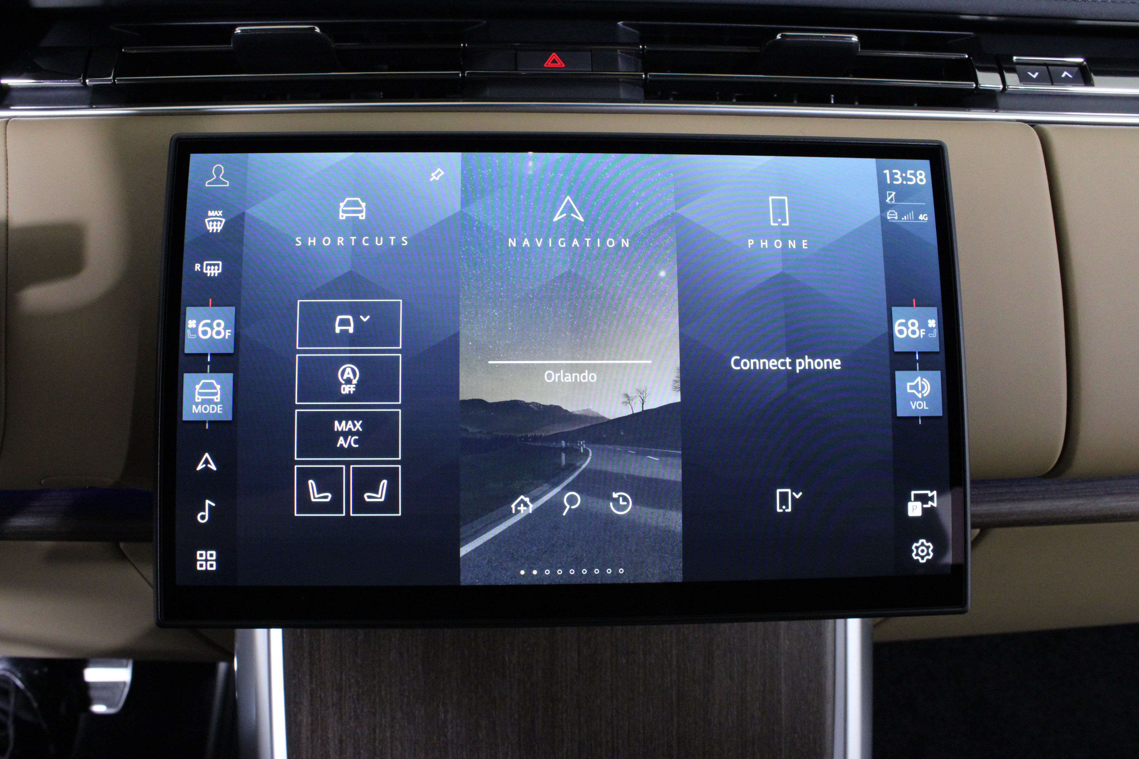 New 2026 Land Rover Range Rover SE image 20