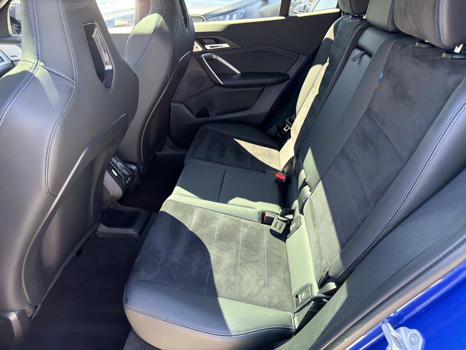 Used 2025 BMW X2 M35i image 11