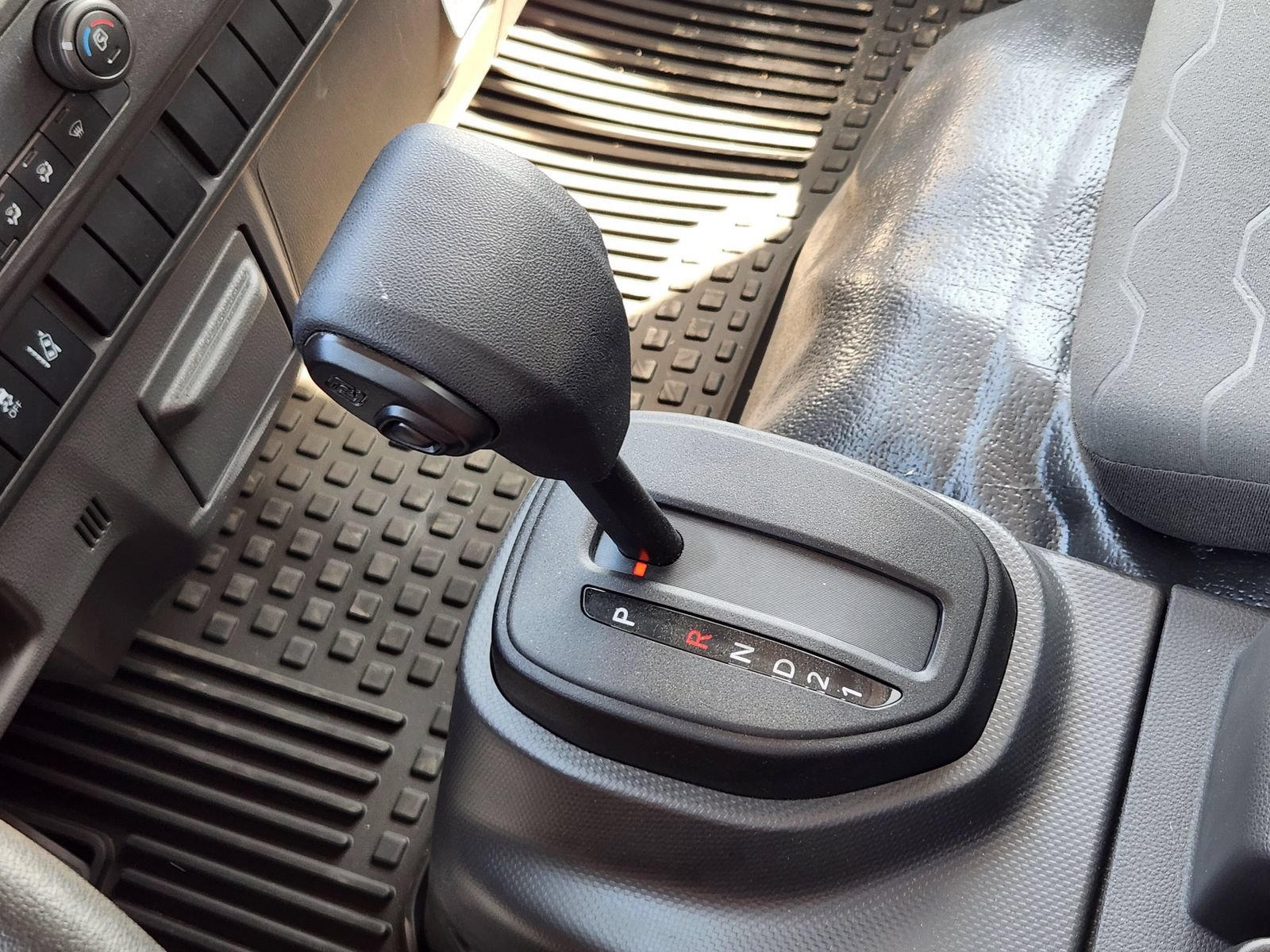 New 2025 Chevrolet Low Cab Forward 4500 XD RWD image 21