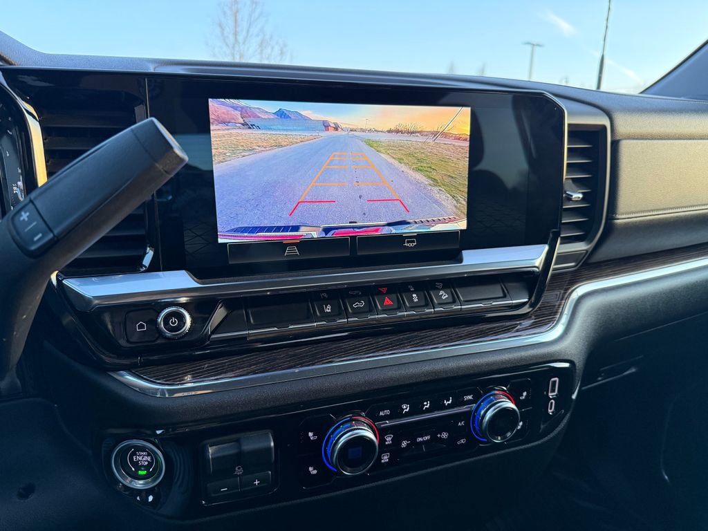 Used 2024 GMC Sierra 3500 SLE image 31