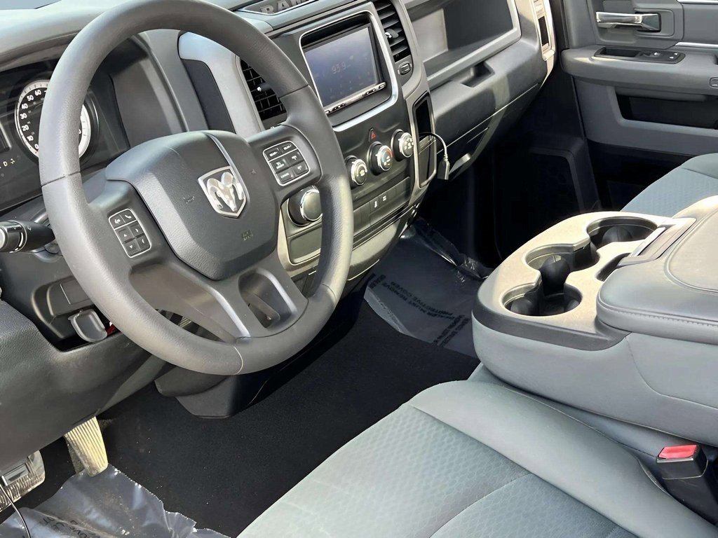 Used 2015 RAM 1500 Express image 15