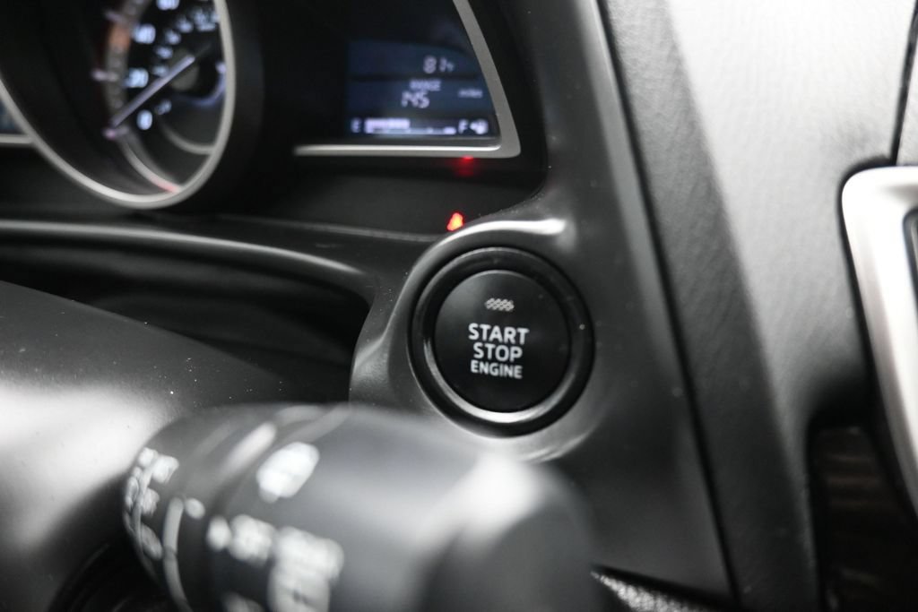 Used 2016 MAZDA MAZDA3 i Touring FWD image 18