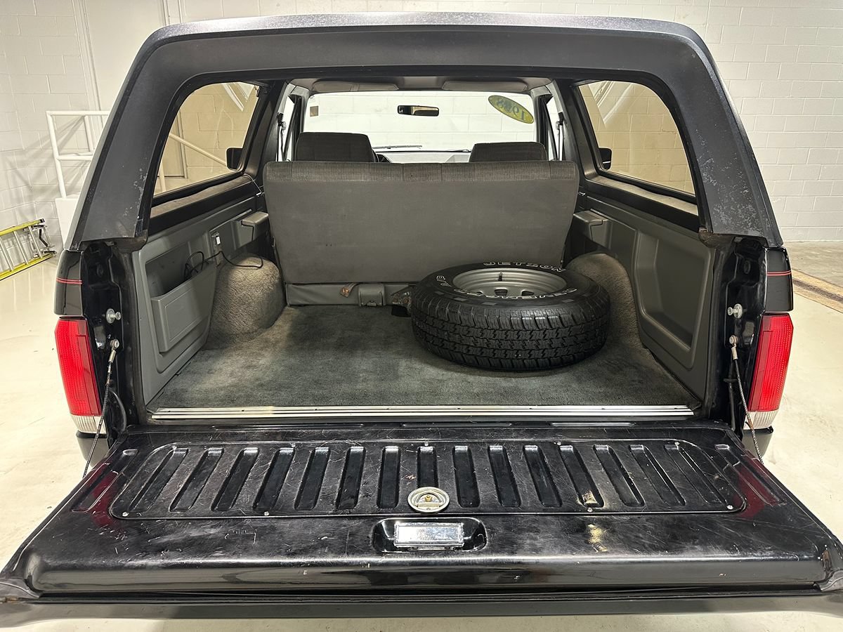 Used 1988 Ford Bronco AWD/4WD image 11
