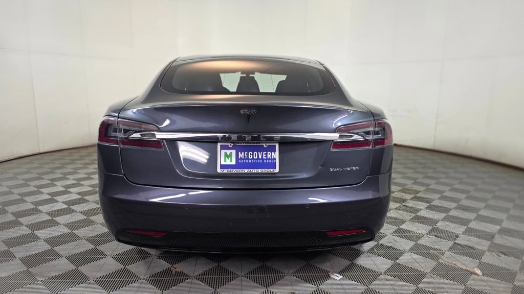 Used 2020 Tesla Model S AWD image 5