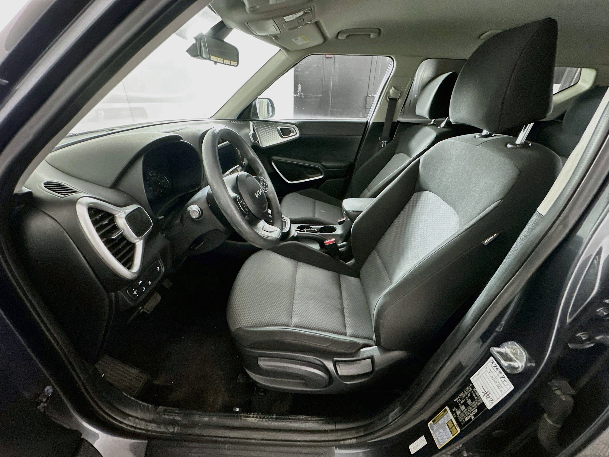 Used 2022 Kia Soul LX w/ Technology Package FWD image 13