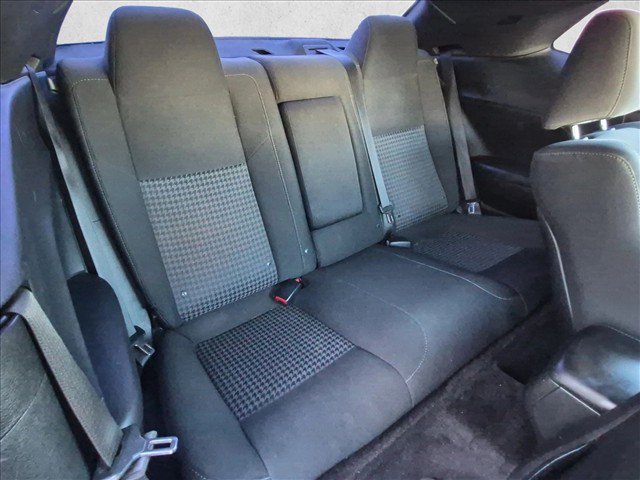 Used 2019 Dodge Challenger R/T RWD image 17