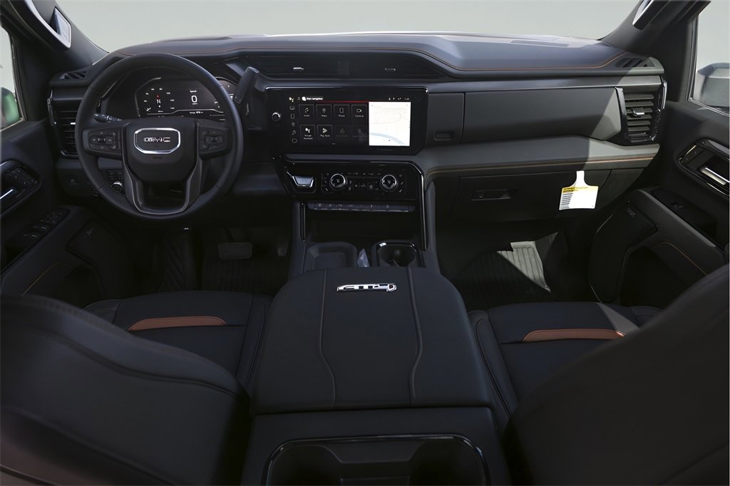 Used 2025 GMC Sierra 2500 AT4 w/ AT4 Premium Plus Package image 22