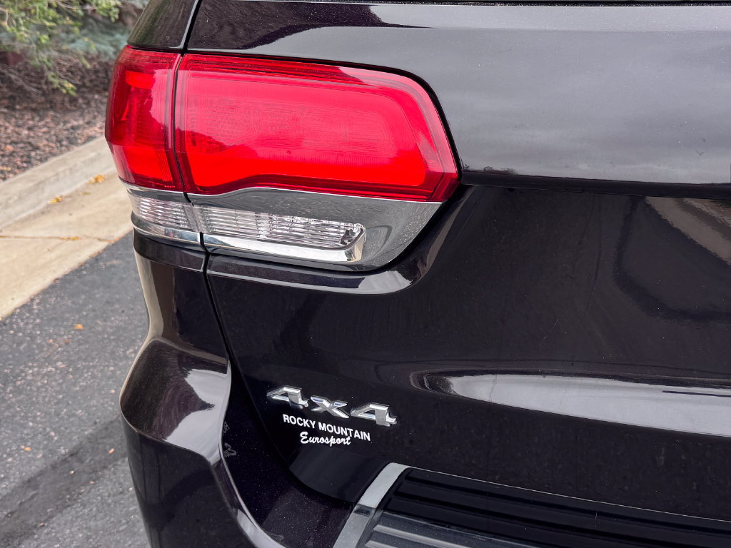Used 2019 Jeep Grand Cherokee Limited w/ Luxury Group II AWD/4WD image 9