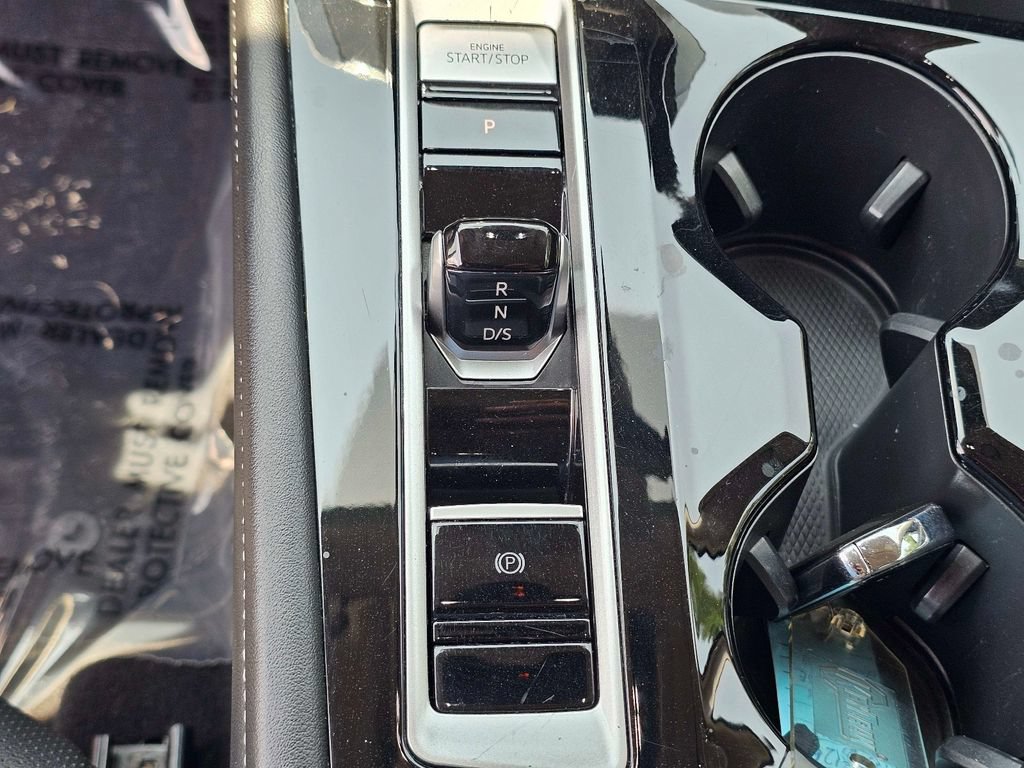 Used 2024 Volkswagen Atlas SE AWD/4WD image 29