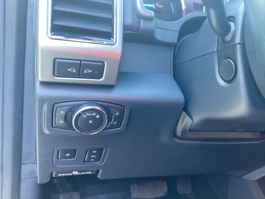 Used 2022 Ford F350 Platinum w/ Snow Plow Prep Package image 24