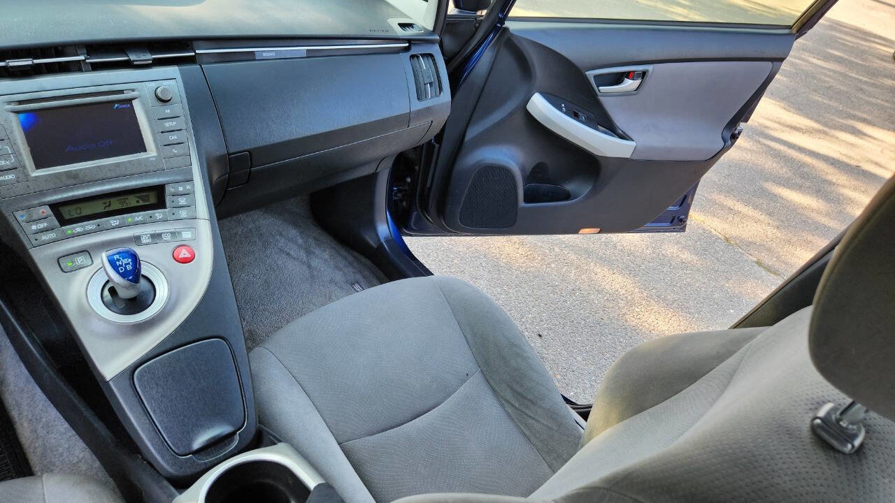 Used 2012 Toyota Prius Two image 30