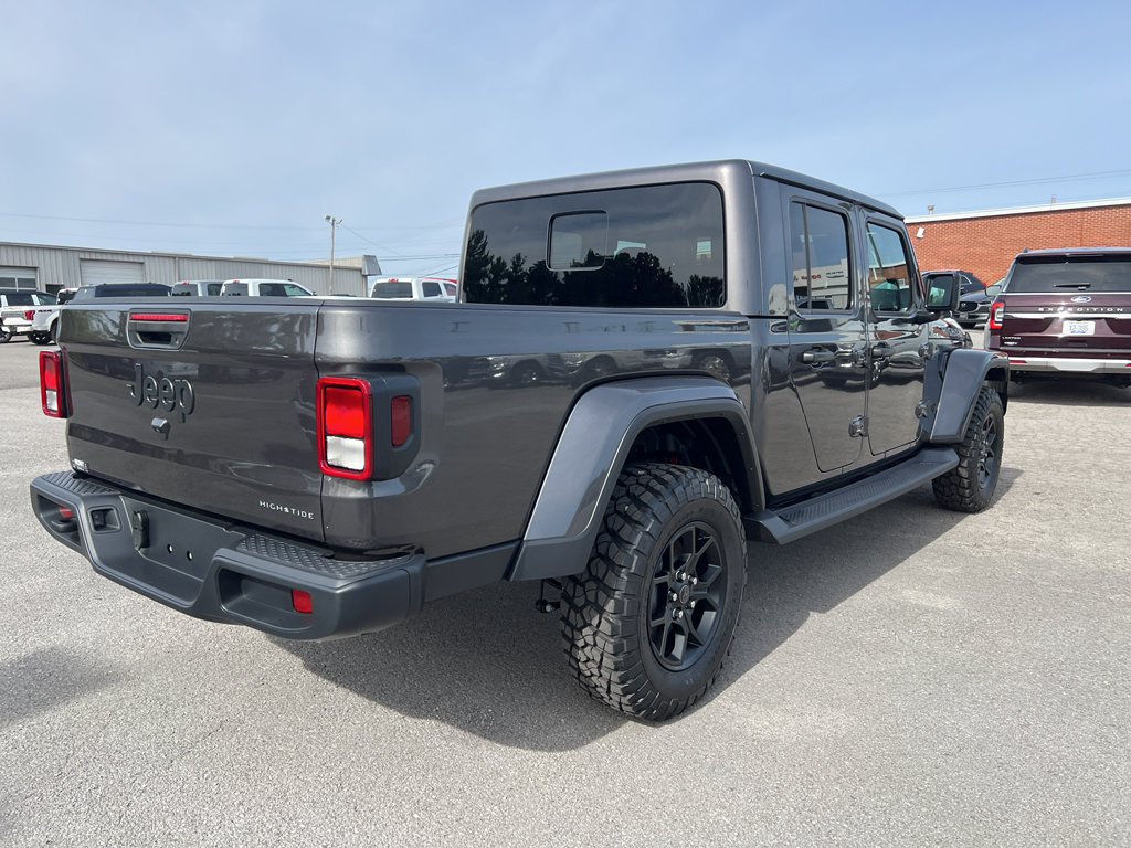 New 2025 Jeep Gladiator Sport image 5