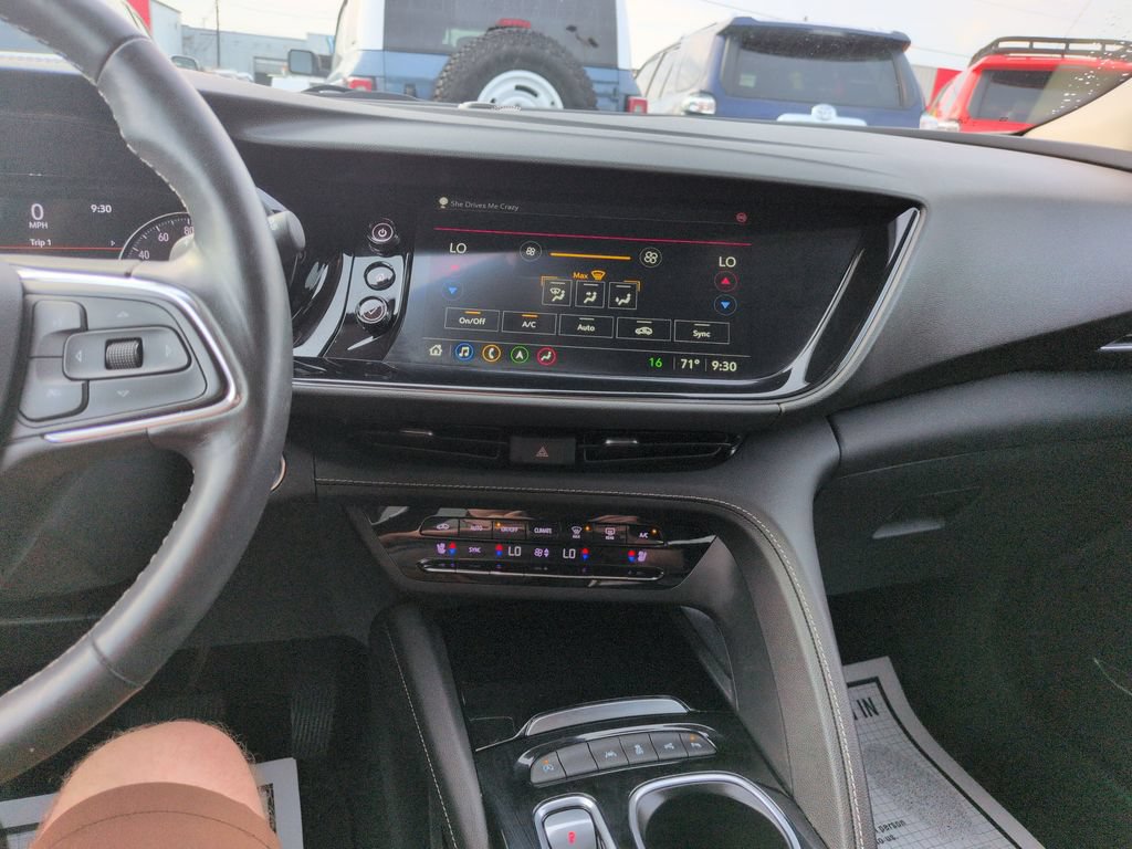 Used 2023 Buick Envision Avenir FWD image 17