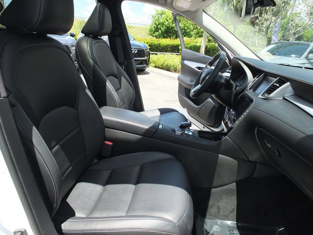 Used 2021 INFINITI QX50 Luxe FWD image 20