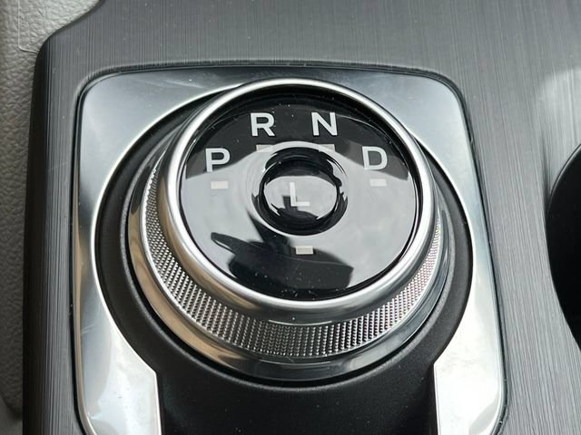 New 2024 Ford Escape SE w/ PHEV Premium Package FWD image 26