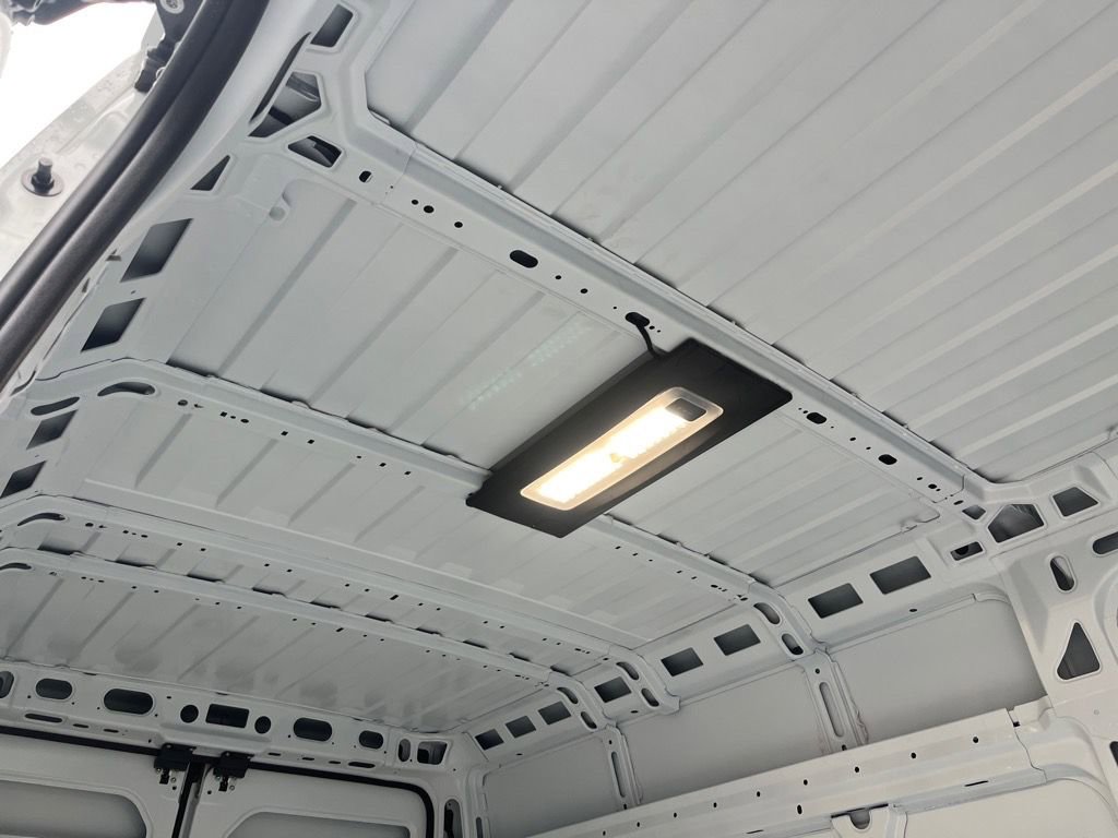 Used 2025 RAM ProMaster 2500 w/ Convenience Group image 20