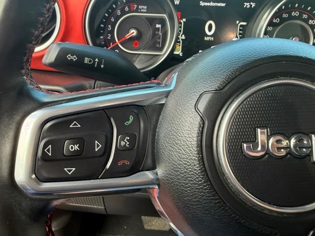 Used 2022 Jeep Wrangler Unlimited Rubicon w/ LED Lighting Group AWD/4WD image 14