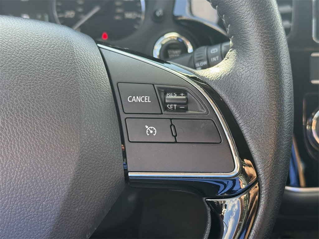 Used 2019 Mitsubishi Outlander SE image 19