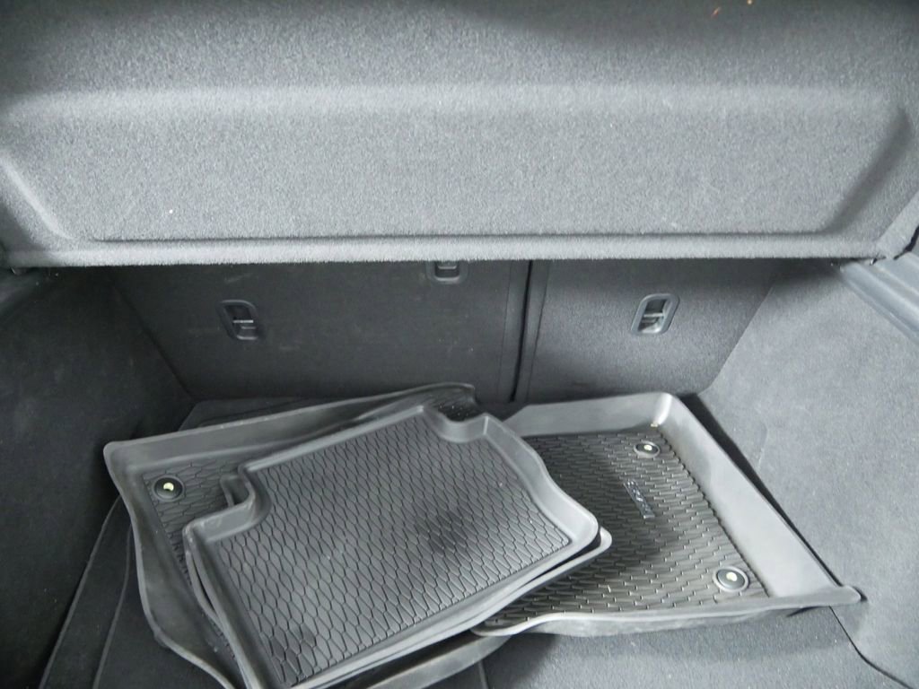 Used 2019 MAZDA MAZDA3 Preferred image 17