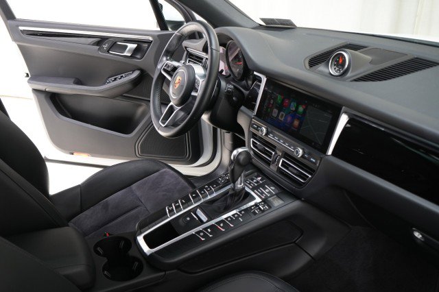 Used 2020 Porsche Macan image 60