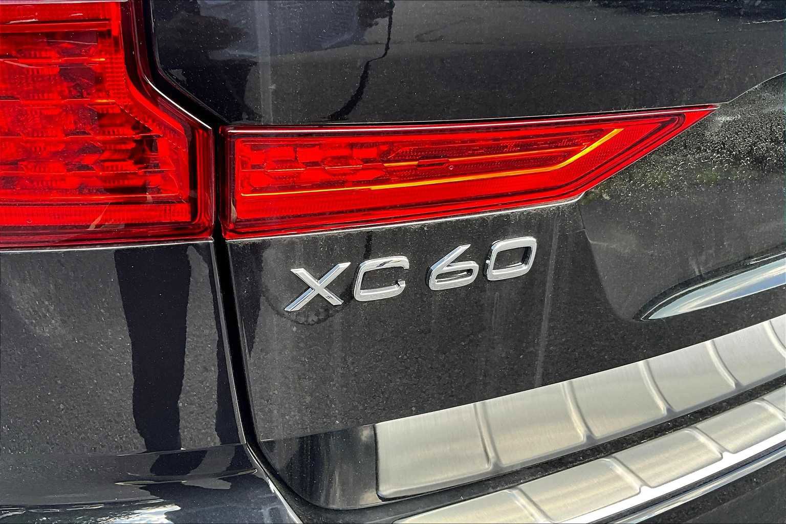 New 2025 Volvo XC60 T8 Plus w/ Protection Package Premier image 6