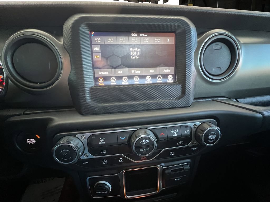 Used 2023 Jeep Wrangler Sport image 24