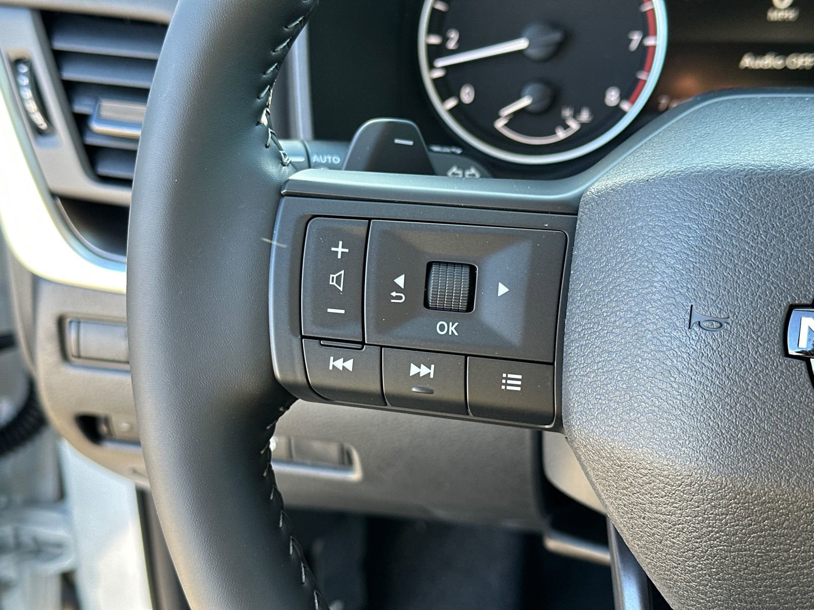 New 2026 Nissan Rogue SV image 26