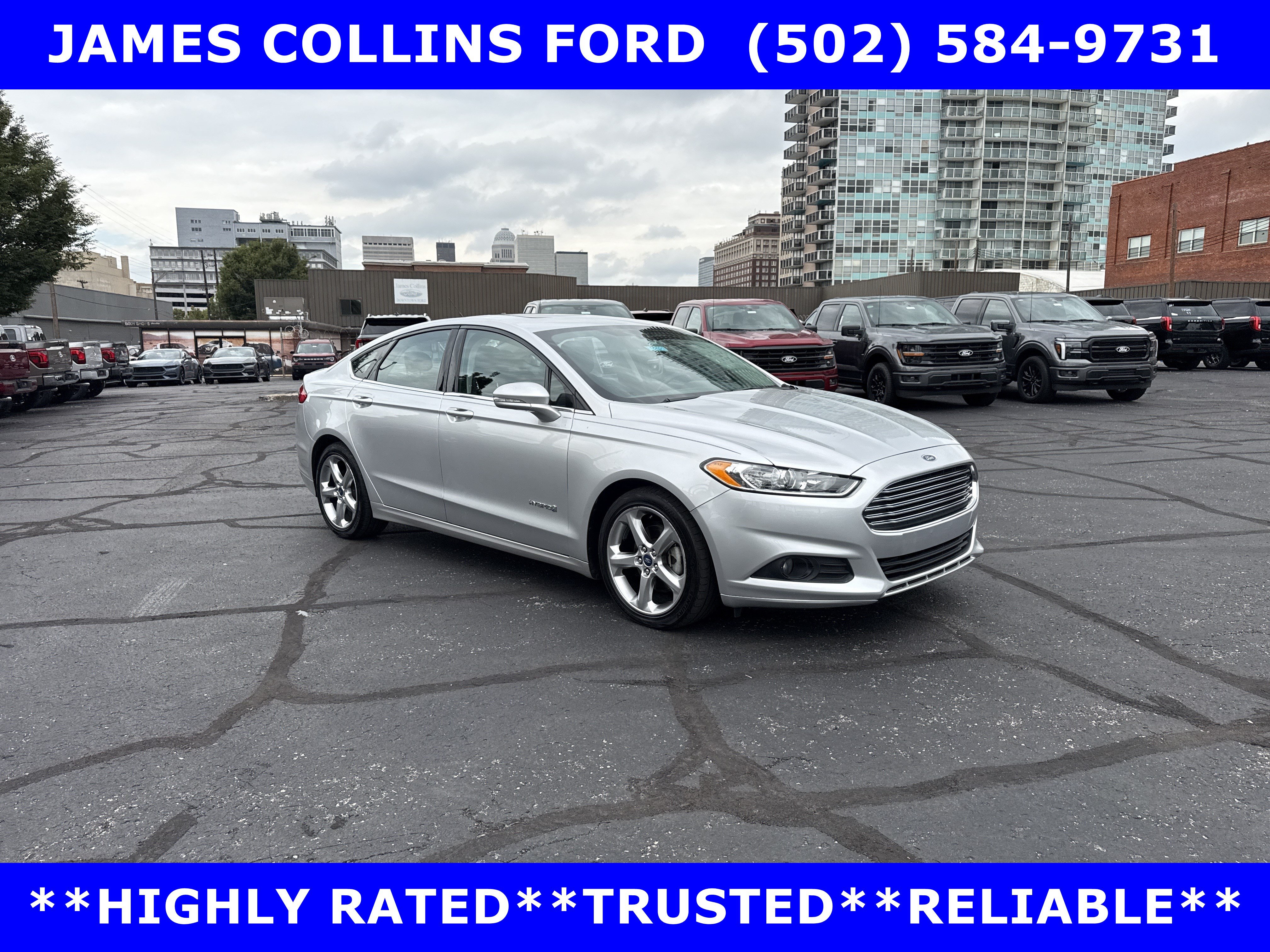 Used 2013 Ford Fusion SE FWD image 4