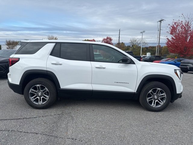 New 2026 GMC Terrain Elevation w/ LPO, Floor Liner Package image 7