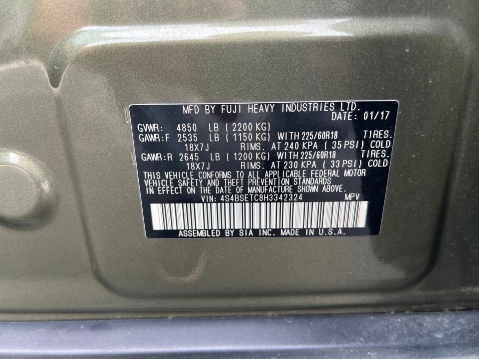 Used 2017 Subaru Outback 3.6R Touring w/ Popular Package #5A AWD/4WD image 38