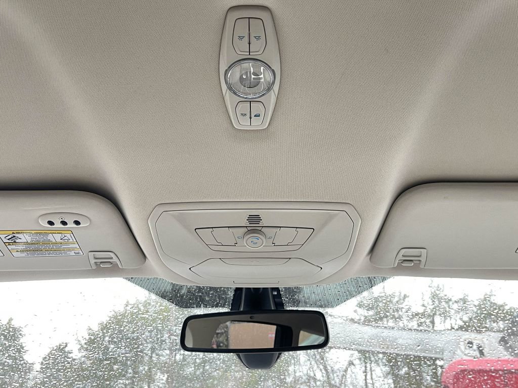 Used 2013 Ford Escape SEL image 29