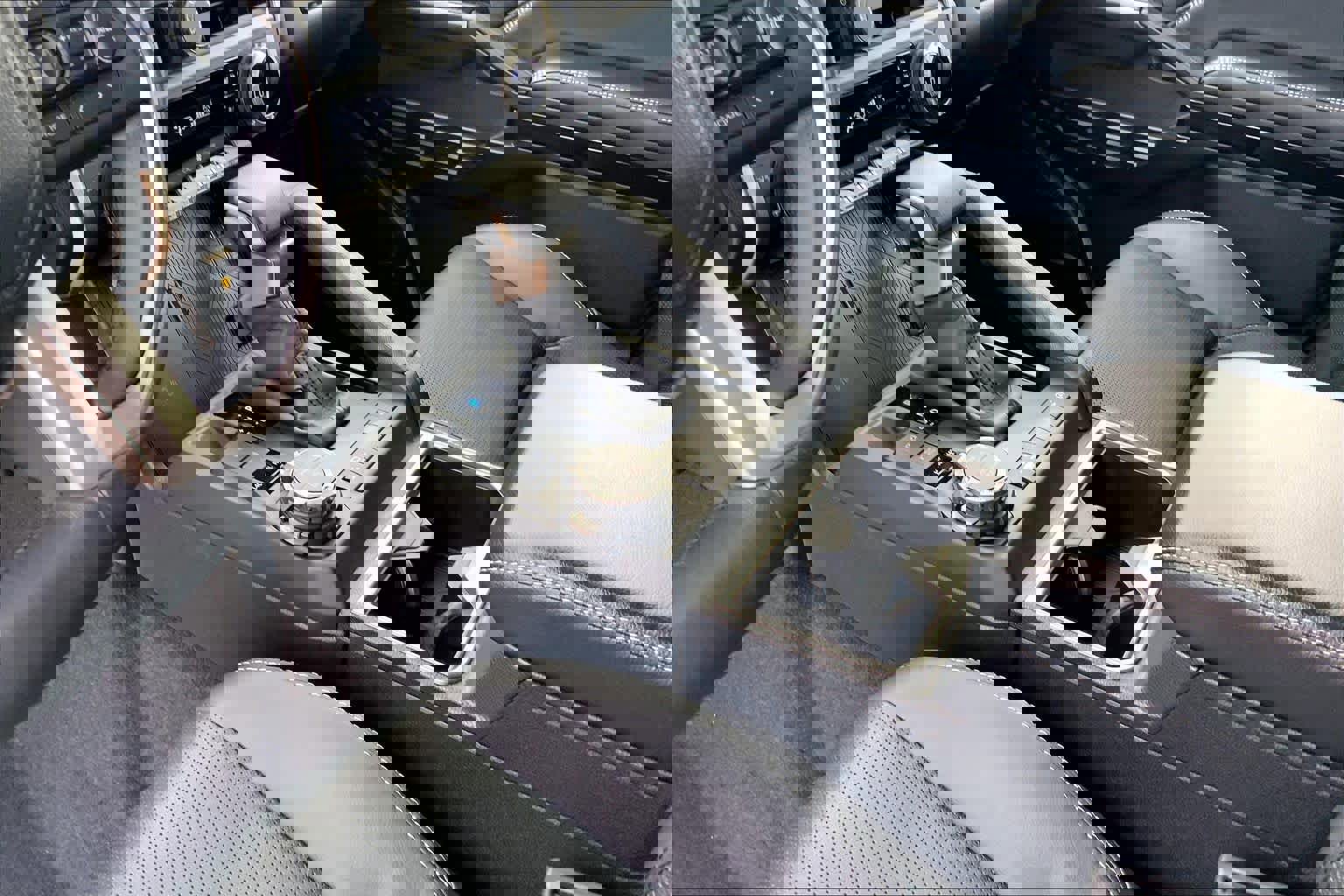 Used 2025 Toyota 4Runner Limited image 16