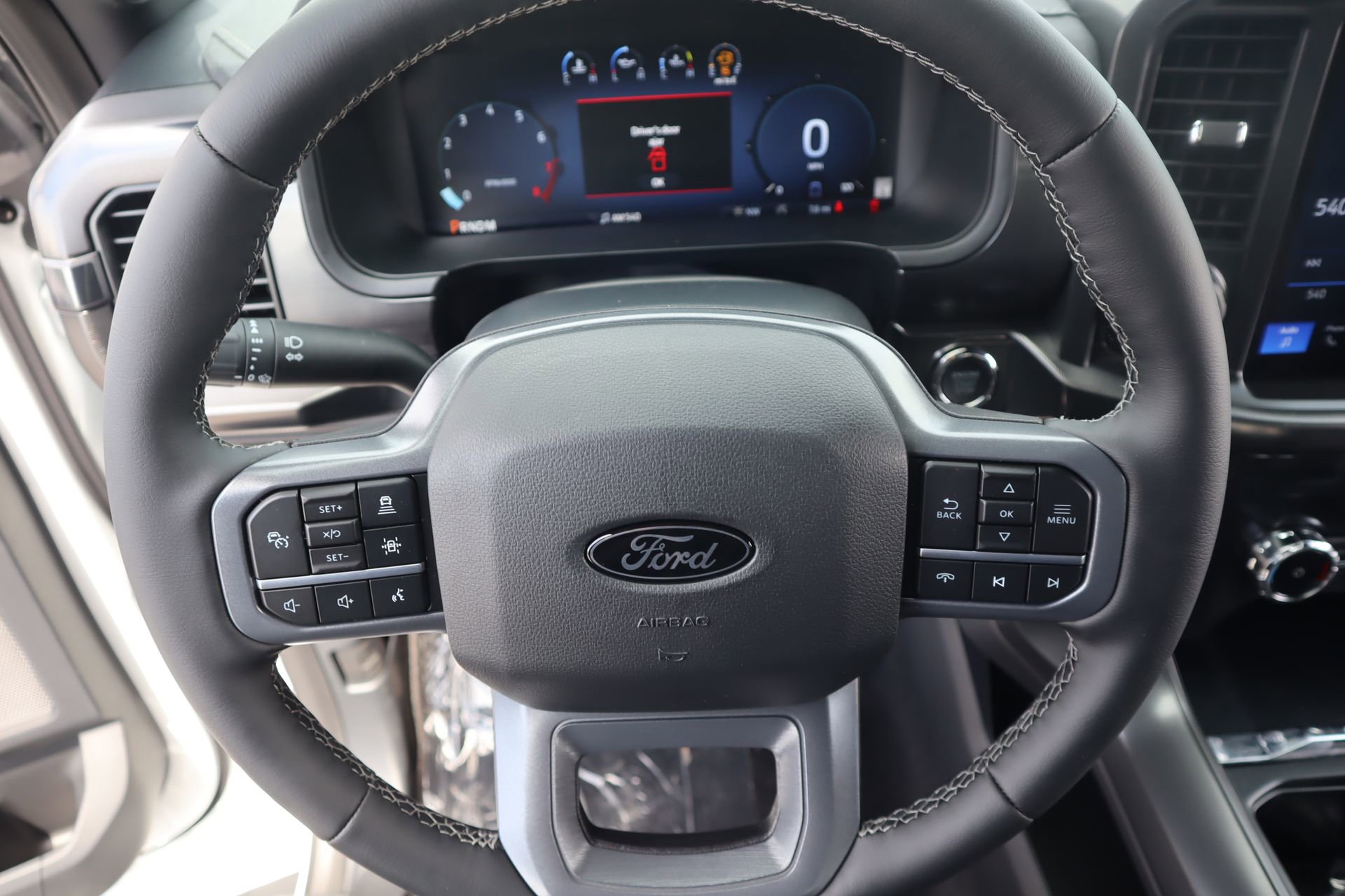 New 2026 Ford F150 Lariat w/ Equipment Group 501A Mid AWD/4WD image 3