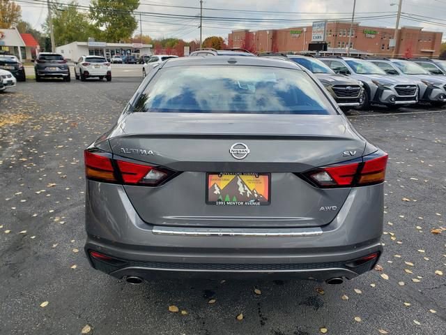 Used 2020 Nissan Altima 2.5 SV image 4