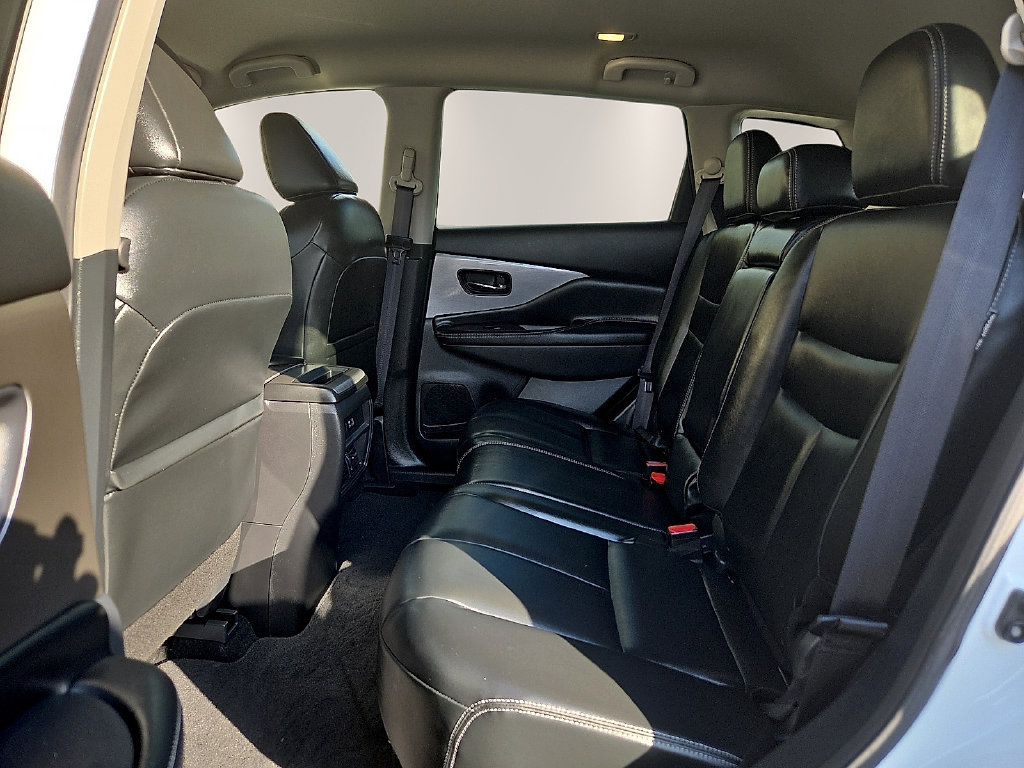 Used 2024 Nissan Murano SV w/ SV Midnight Edition Package FWD image 11