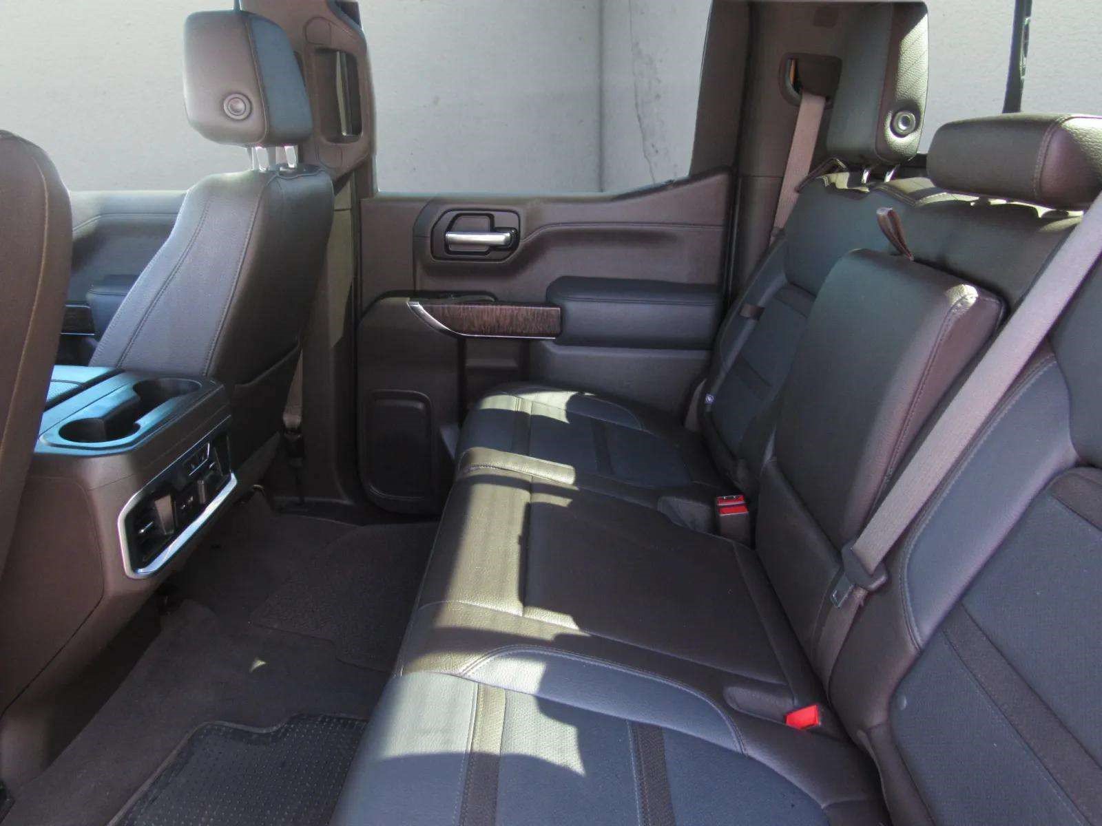 Used 2020 GMC Sierra 1500 Denali w/ Denali Ultimate Package AWD/4WD image 12