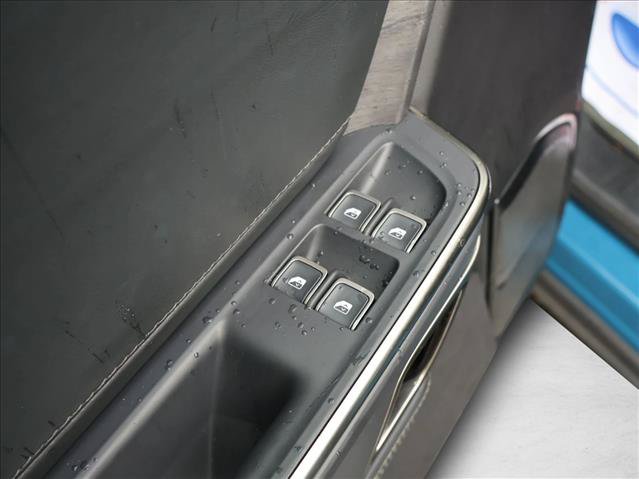 Used 2023 Rivian R1S Adventure AWD/4WD image 11