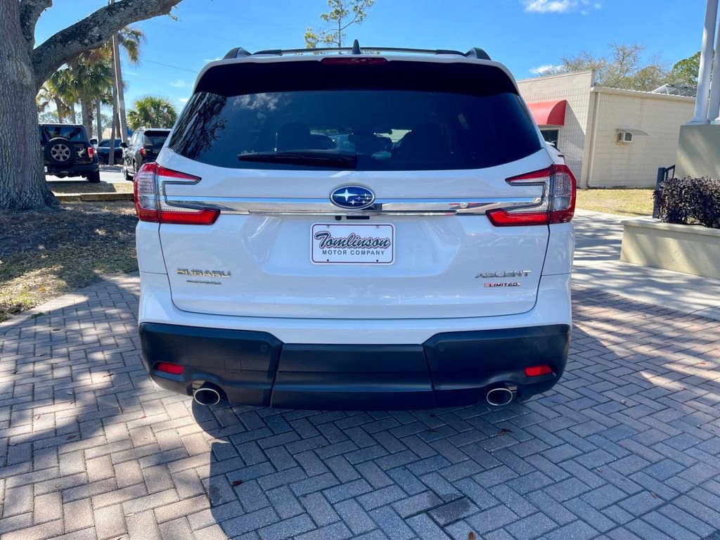 Used 2023 Subaru Ascent Limited image 4