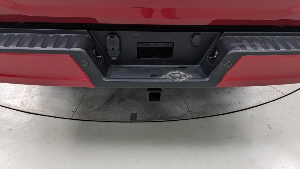 Certified 2022 Ford F150 XLT w/ Equipment Group 302A High image 6