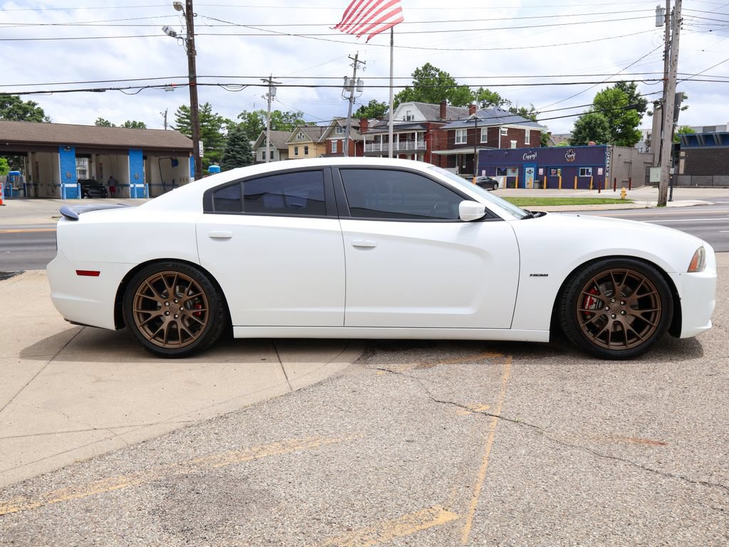 Used 2013 Dodge Charger R/T RWD image 6