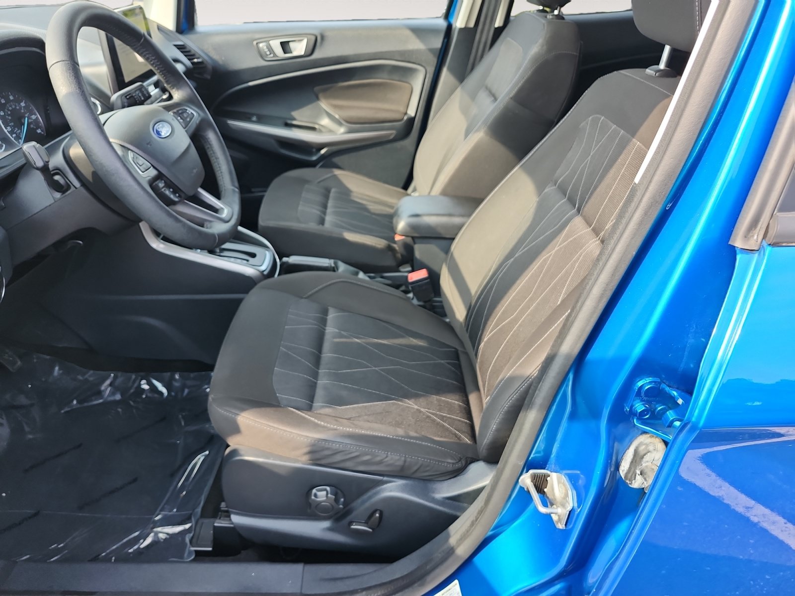 Used 2020 Ford EcoSport SE w/ SE Convenience Package AWD/4WD image 9