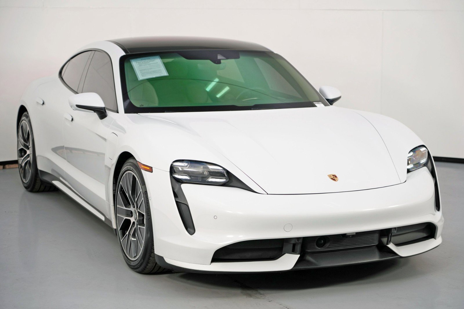 Used 2020 Porsche Taycan Turbo w/ Premium Package image 55