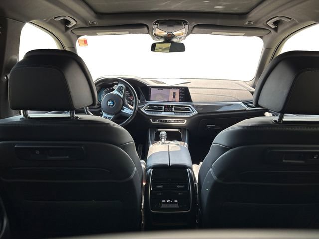 Used 2023 BMW X5 M50i w/ Executive Package image 28