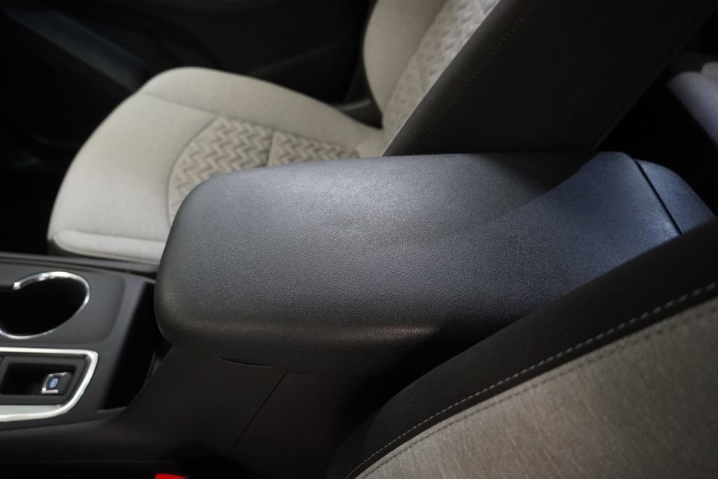 Used 2024 Chevrolet Equinox LS FWD image 23